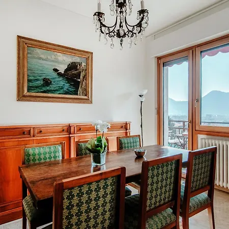 Sweet On The - Downtown Apartment *